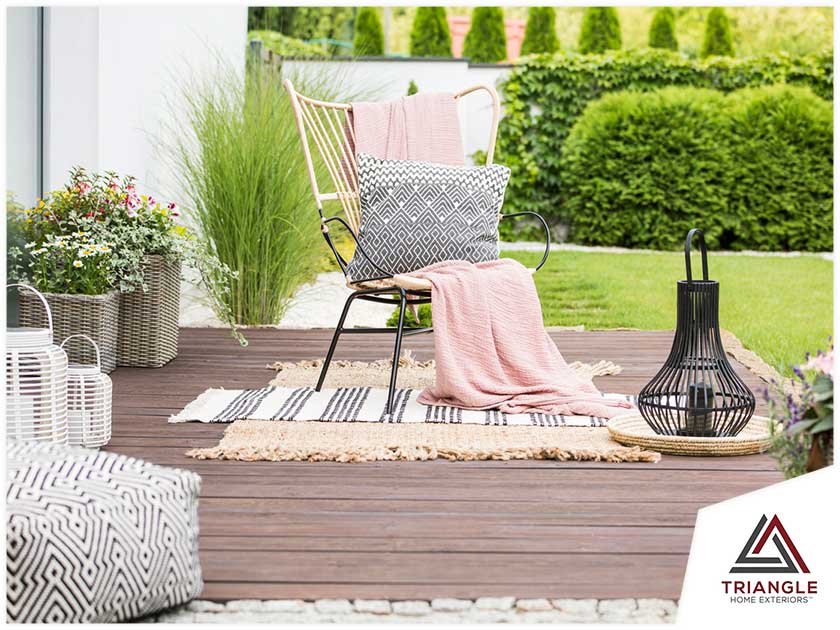 How to Spruce Up Your Deck For the Summer
